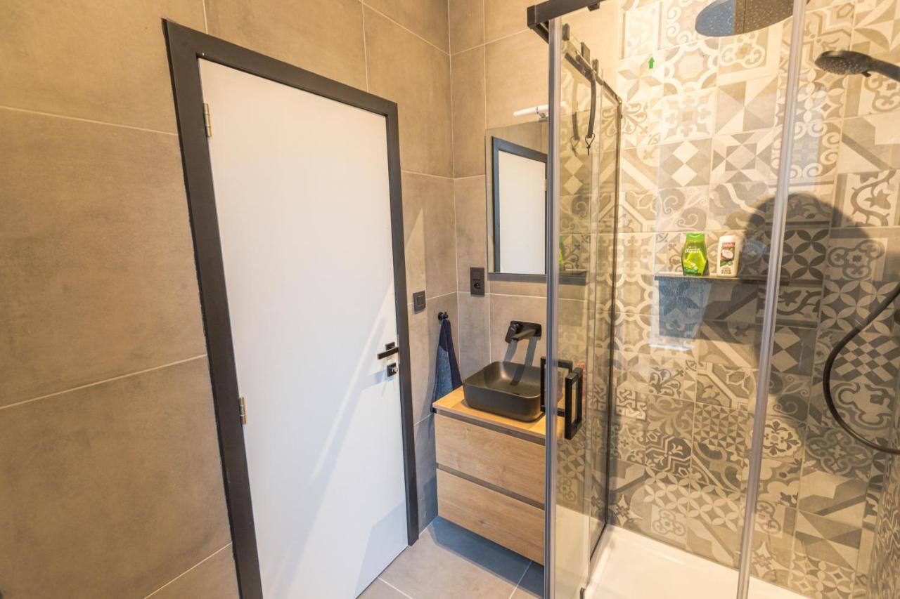 Golden Dove Luxury Aparts Bruxelas Exterior foto