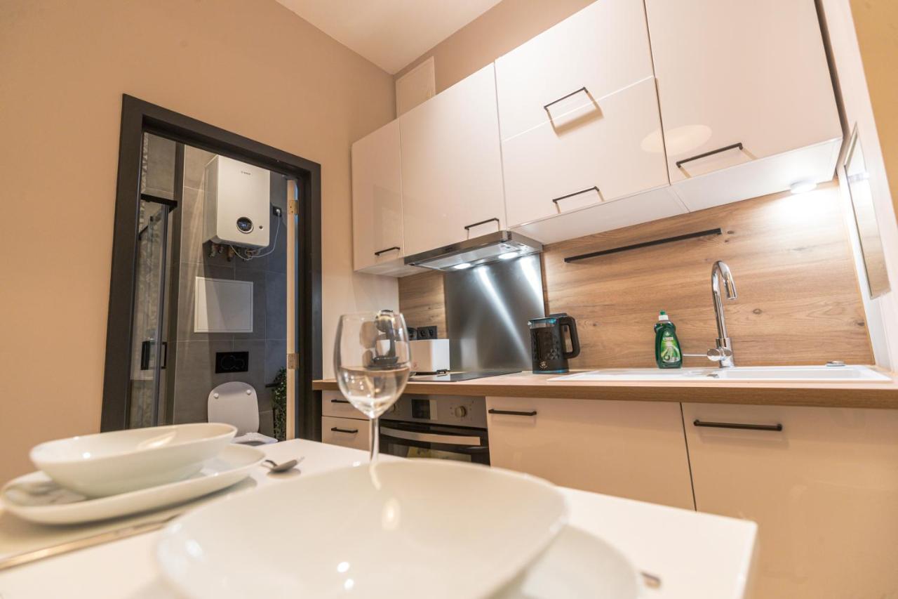 Golden Dove Luxury Aparts Bruxelas Exterior foto