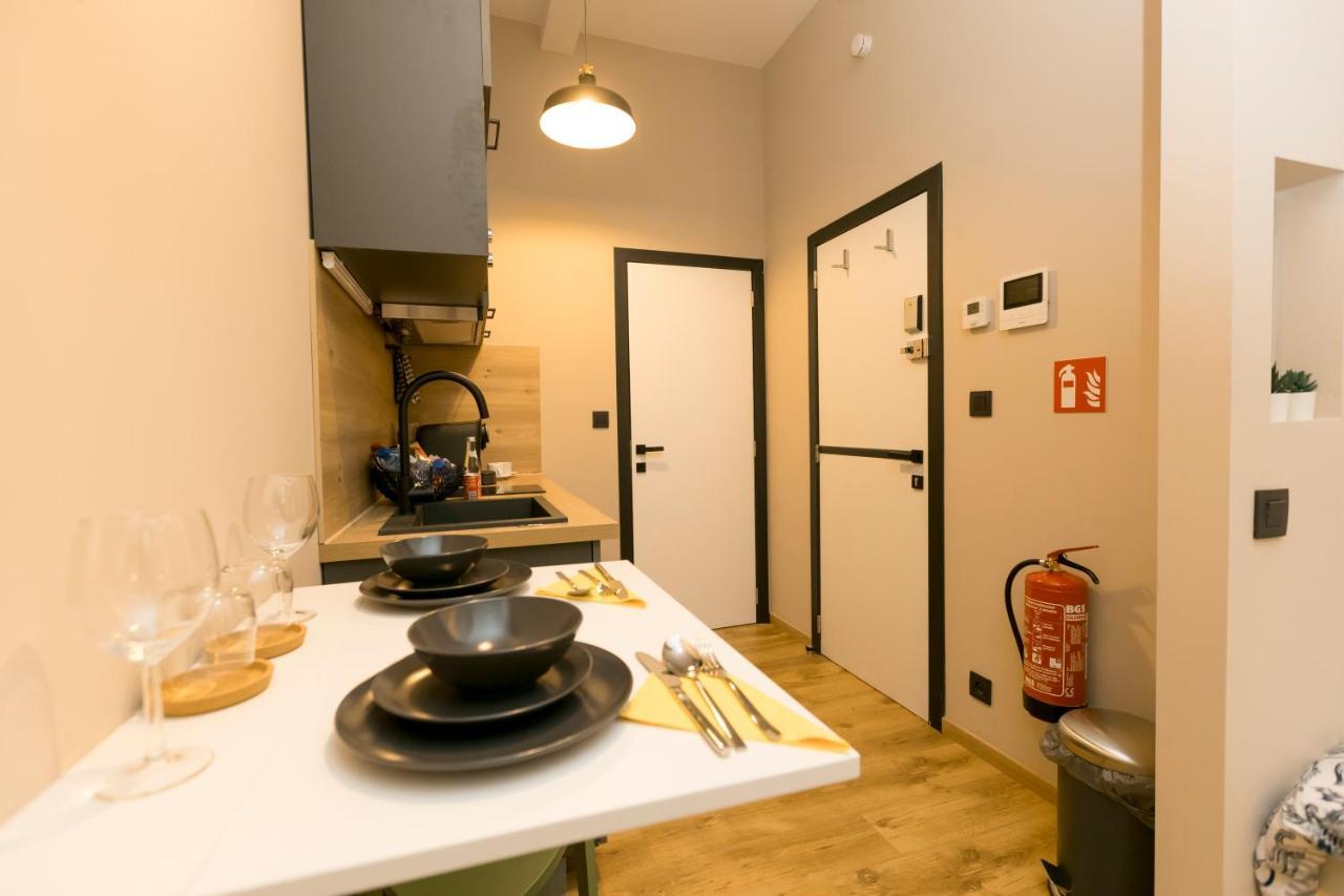 Golden Dove Luxury Aparts Bruxelas Exterior foto